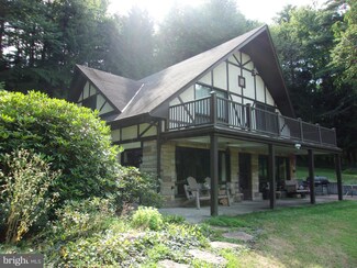 100 Iron Horse Trail, Pine Grove, PA 17963