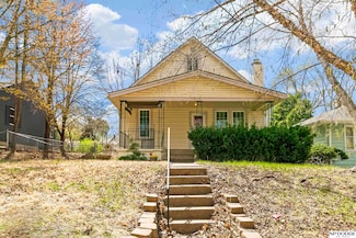 5131 Pratt St, Omaha, NE 68104