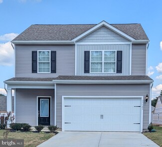 17183 Russell Coghill St, Bowling Green, VA 22427