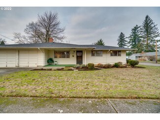 11833 SE Grant St, Portland, OR 97216