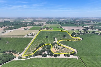 9415 21st Ave, Lemoore, CA 93245