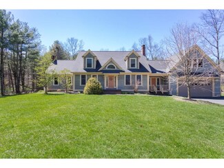 12 Lake Rd, Brentwood, NH 03833