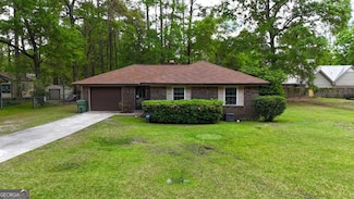 601 Heritage Dr, Hinesville, GA 31313