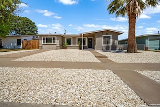 551 Storeywood Dr, San Antonio, TX 78213