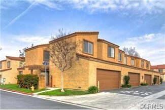 2701 Via Colina Unit 22, Fullerton, CA 92835