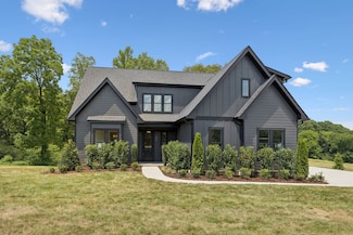 1897 New Lewisburg Hwy, Columbia, TN 38401