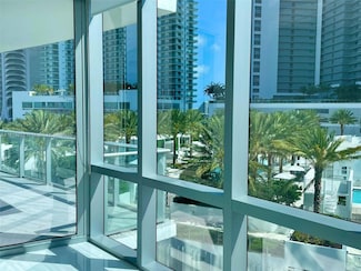 851 NE 1st Ave Unit 909, Miami, FL 33132