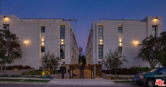 1254 N Las Palmas Ave, Los Angeles, CA 90038