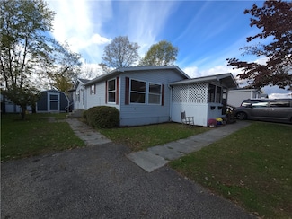 112 Reagan Rd, Mount Pleasant, PA 15666