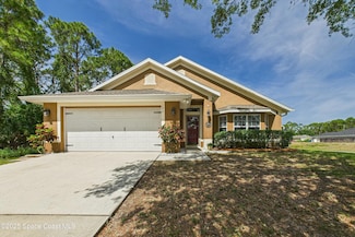 192 Dobbins Rd NW, Palm Bay, FL 32907