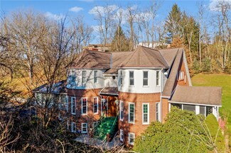 1255 Keenan Hill Rd, Monongahela, PA 15063
