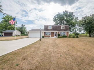 5136 N State Road 101, Woodburn, IN 46797