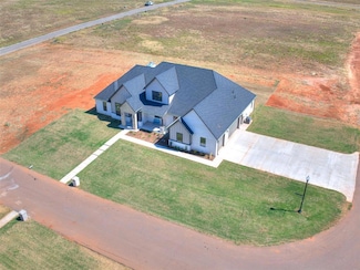 2440 Hawks Haven Dr, Guthrie, OK 73044