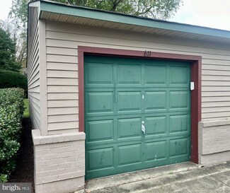 611 Center Terrace Ln Unit G, Wilmington, DE 19802
