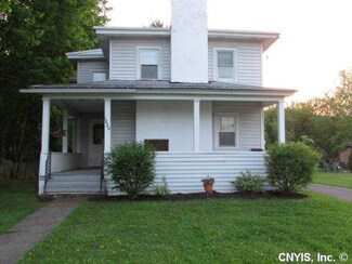 1820 Valley Dr, Syracuse, NY 13207