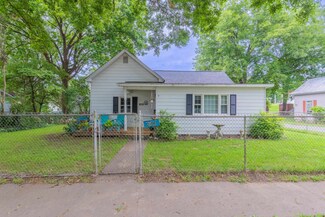 306 Walnut St, Gaffney, SC 29340