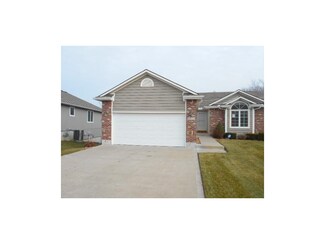 4523 Hedges Ave, Kansas City, MO 64133
