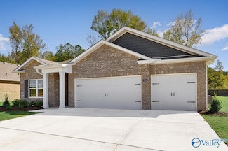 7064 Regency Ln, Gurley, AL 35748