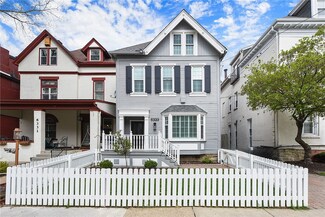 6333 Howe St, Pittsburgh, PA 15206