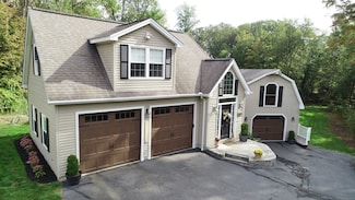 214 Mountain Rd, Cheshire, CT 06410