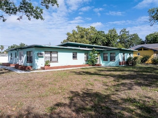 1515 Camphor Dr, Lakeland, FL 33803