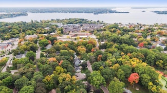 220 Glenbrook Rd N, Wayzata, MN 55391