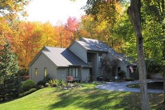 1705 Hillsboro Ave SE, Grand Rapids, MI 49546