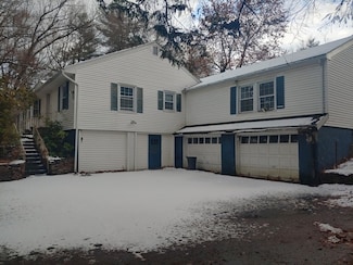 575 North St, Feeding Hills, MA 01030