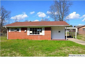 1100 Rayfield Dr, Birmingham, AL 35228
