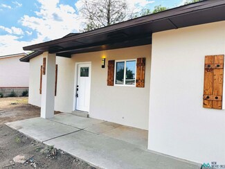 2204 S Washington Ave, Roswell, NM 88203