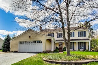 449 Hamilton Dr, Wheaton, IL 60189