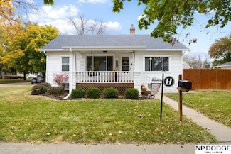 346 W 16th St, Fremont, NE 68025