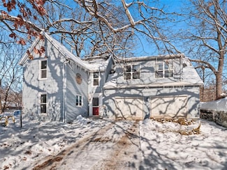 2731 Franklin Ave, Des Moines, IA 50310