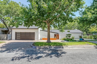 1801 Merrick St, Fort Worth, TX 76107