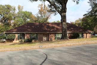 1818 Kensington Dr, Tyler, TX 75703