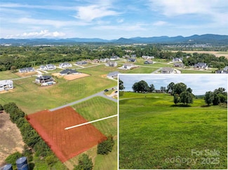 109 Double Knob Rd Unit 66, Mills River, NC 28759