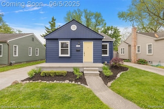 2193 Earlmont Rd, Berkley, MI 48072