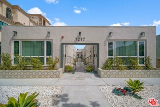 1217 9th St Unit 12, Santa Monica, CA 90401