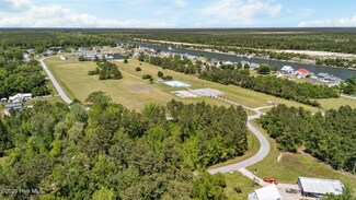 113 Sea Gate Dr, Bogue, NC 28570