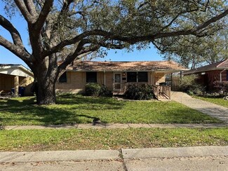 8853 26th St, Metairie, LA 70003