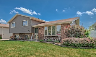 8929 W 169th St, Orland Park, IL 60462