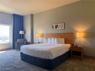 211 E Flamingo Rd Unit 810, Las Vegas, NV 89169