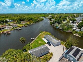 8820 Rocky Creek Dr, Tampa, FL 33615