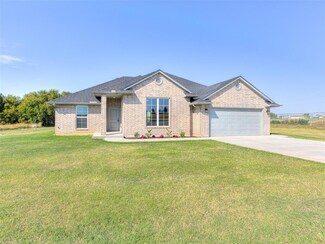 16765 Hadley Ln, Yukon, OK 73099