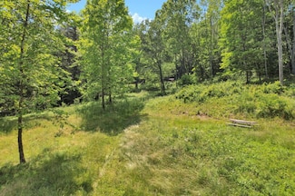 32044 Gibson Rd, Londonderry, OH 45647