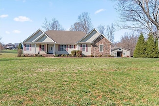 1078 Middlebrook Ct, Forest, VA 24551