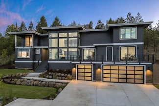 664 NW Powell Butte Loop, Bend, OR 97701