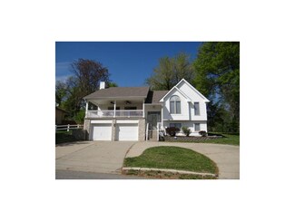 100 Dockside Dr, Blue Springs, MO 64015