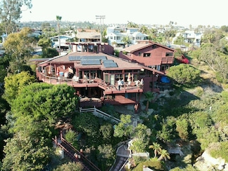 237 W Avenida Alessandro, San Clemente, CA 92672