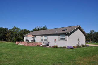 N8013 Hwy 44, Pardeeville, WI 53954